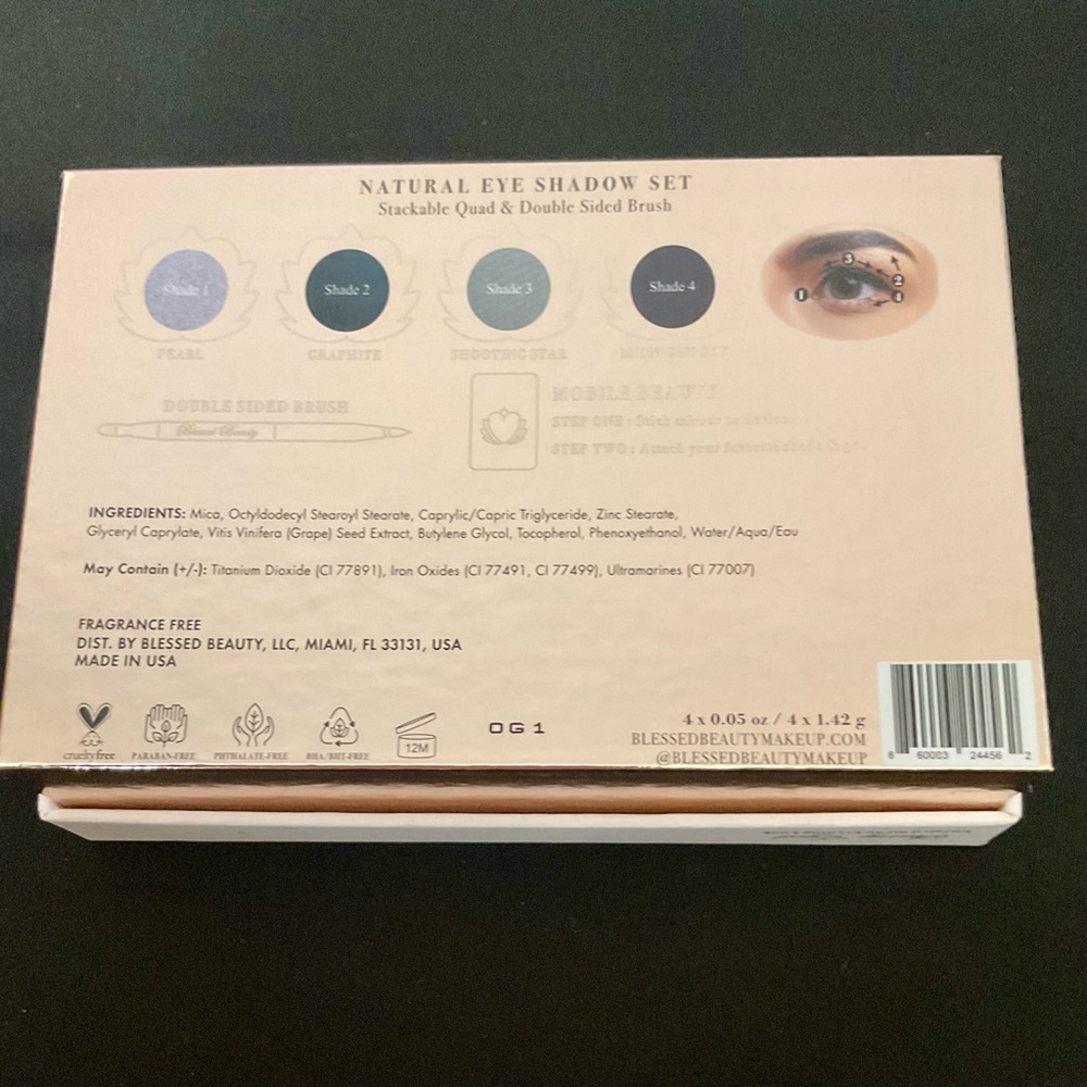 New Blessed Beauty Natural Eye Shadow Set With Brush
